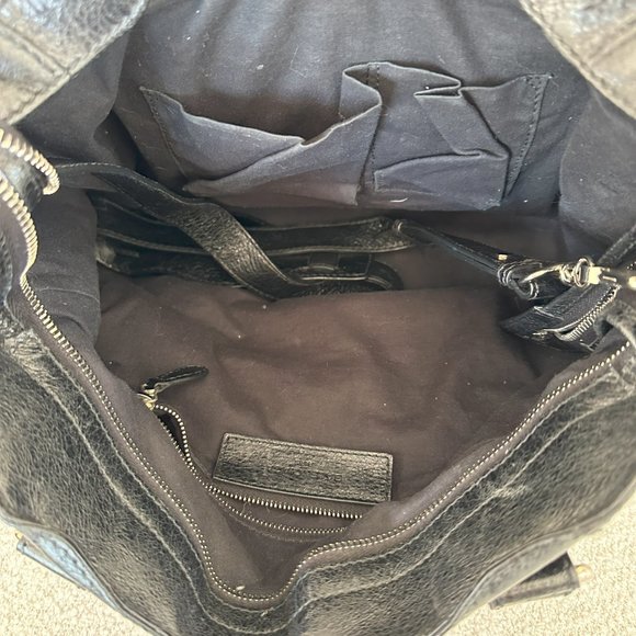 Authentic Balenciaga City Bag in black - Picture 2 of 2